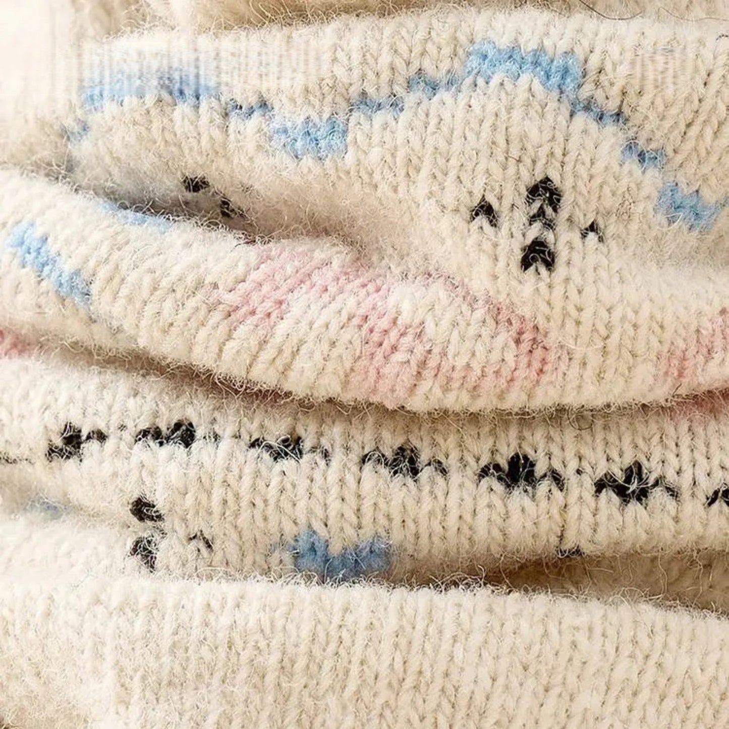 3-Pair Pack Crew Socks with Heart and Bow Pattern Knit Design Perfect for Gifting and Everyday Wear