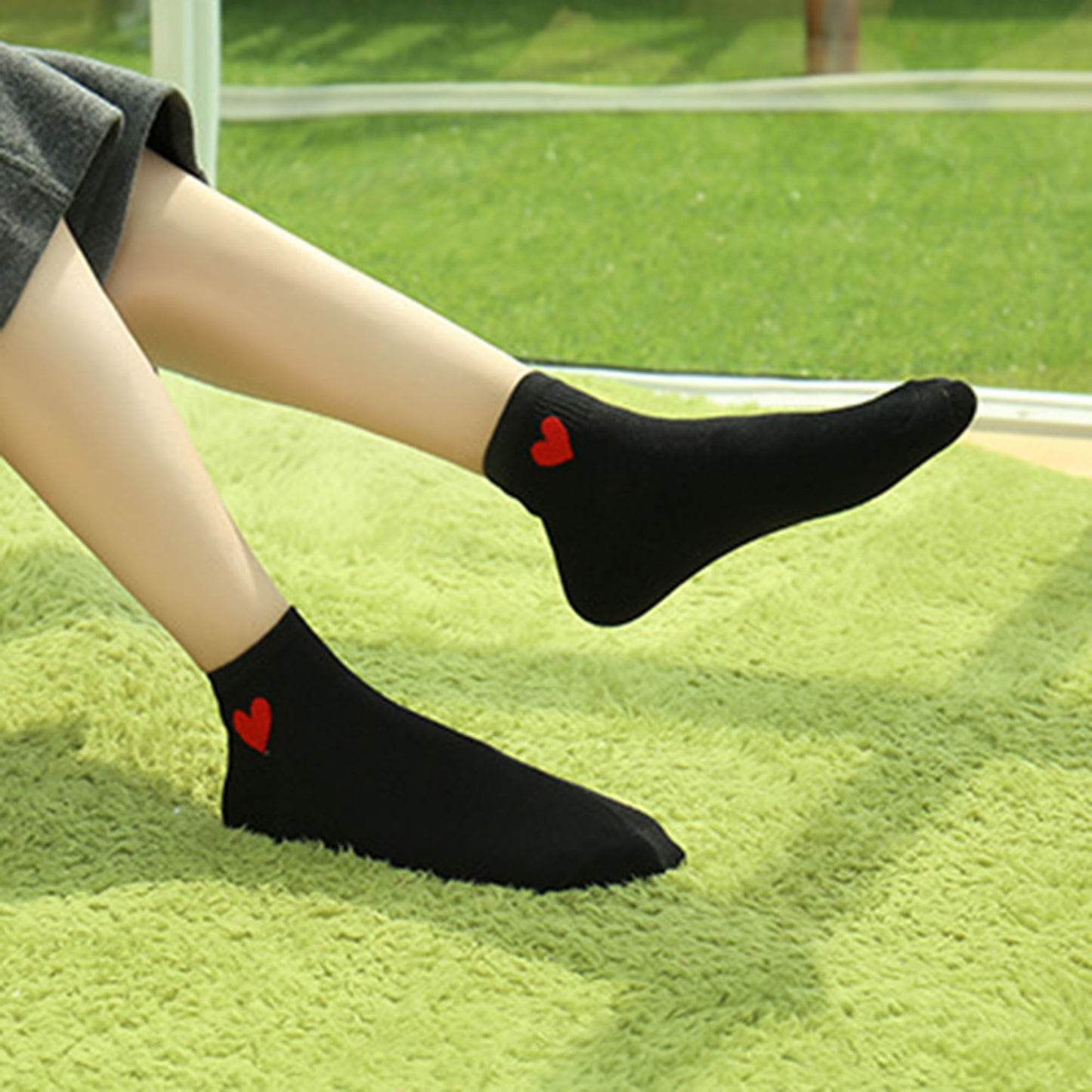 5-Pair Ankle Socks with Ribbed Cuff and Embroidered Heart Accent for Everyday Comfort and Style