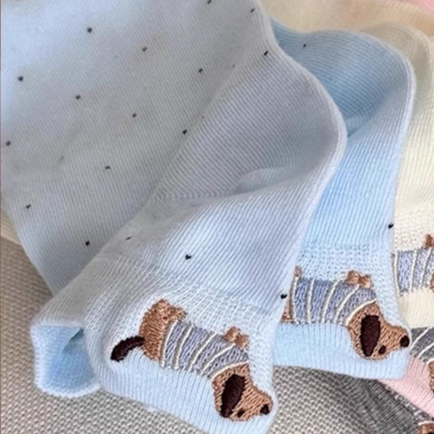 3-Pair No-Show Socks with Embroidered Dog Design and Soft Knit Low-Cut Fit for Casual Comfort