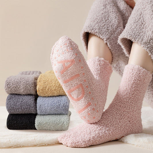 3 Pairs Women's Plush Non-Slip Crew Socks with Thick Fleece Lining and Cozy Warm Fit
