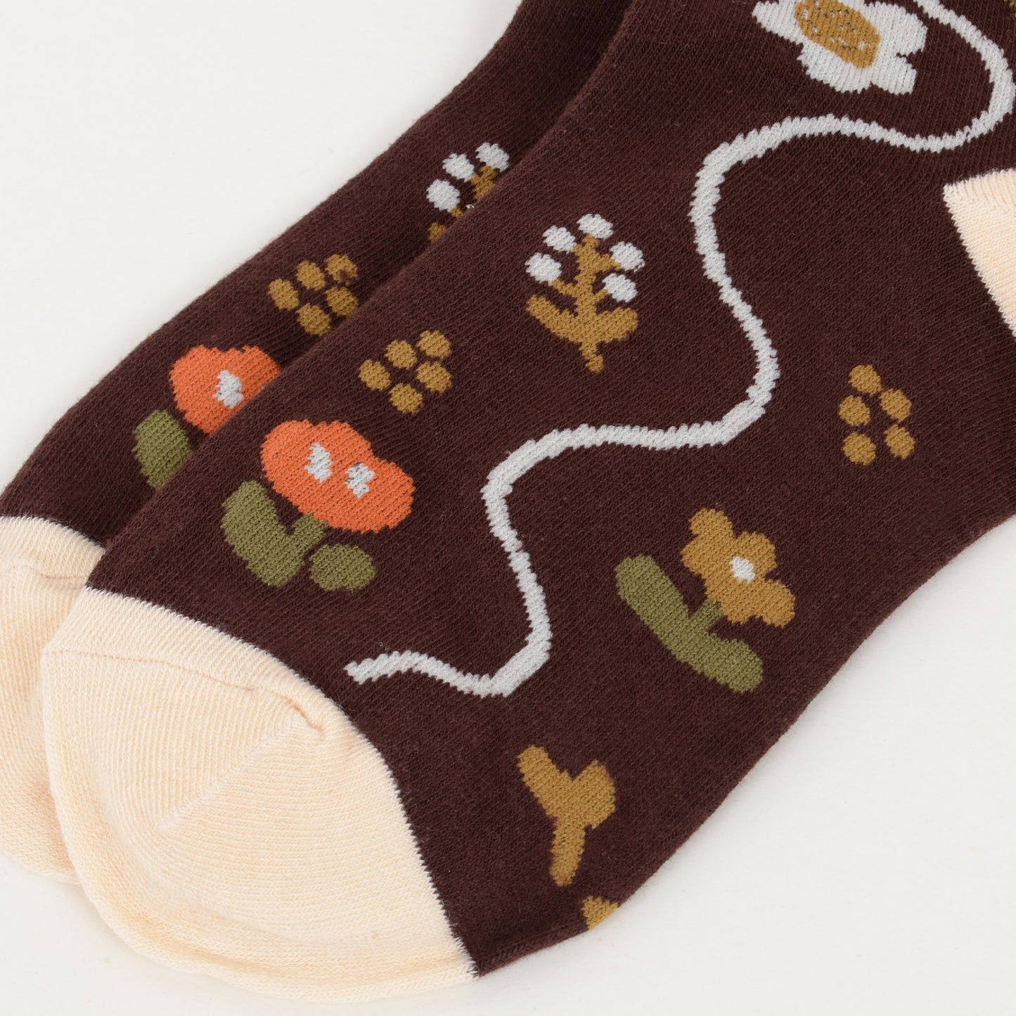 3-Pair Cotton Crew Socks Set with Checkered and Flower Textured Knit Patterns
