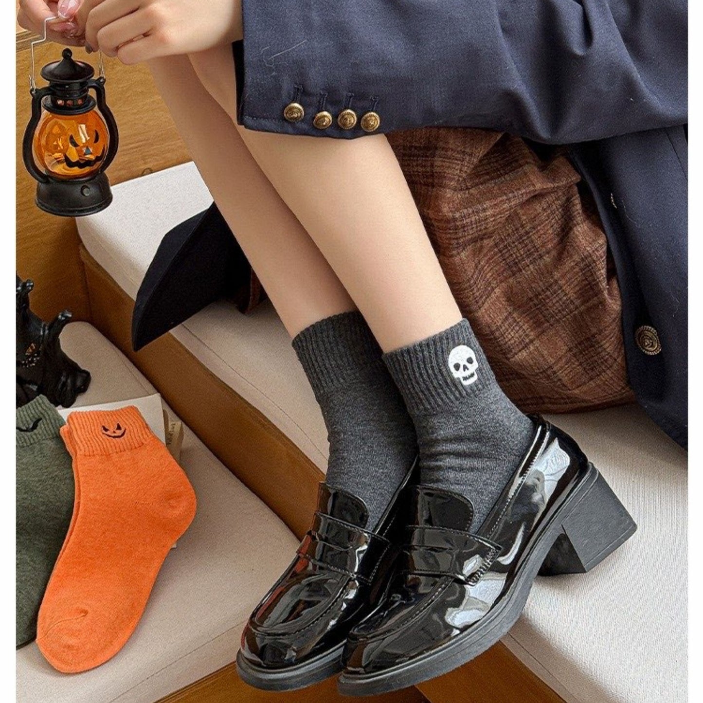 3-Pack Crew Socks with Ribbed Cuffs in Festive Halloween Design