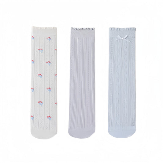 3 Pair Pack Quarter Socks with Knit Patterns Lace Trim and Bow Detail