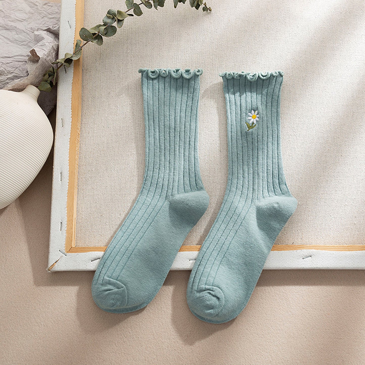 4 Pairs Ribbed Knit Socks with Daisy Embroidery Lettuce Edge Cuffs Soft Stretch Fabric