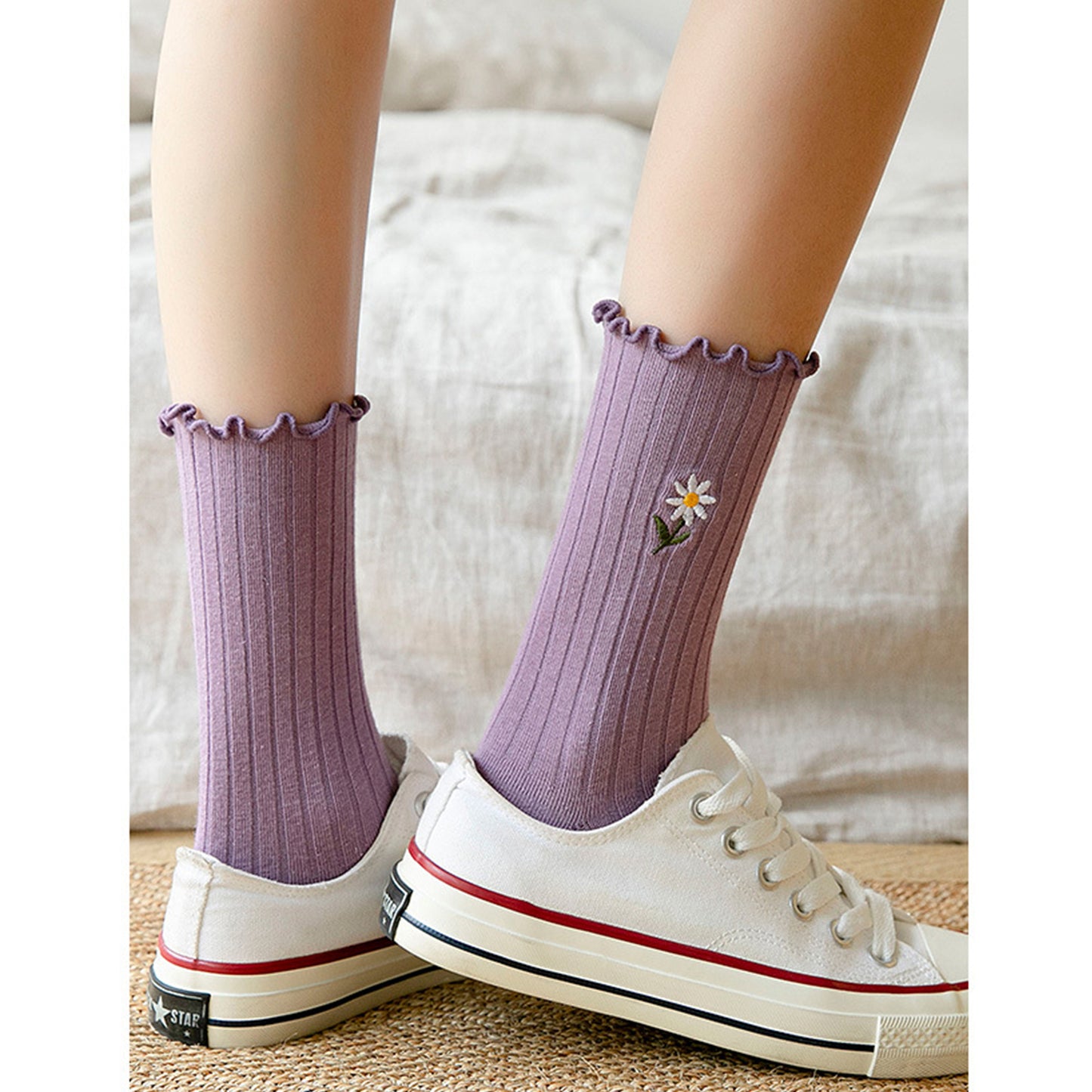 4 Pairs Ribbed Knit Socks with Daisy Embroidery Lettuce Edge Cuffs Soft Stretch Fabric