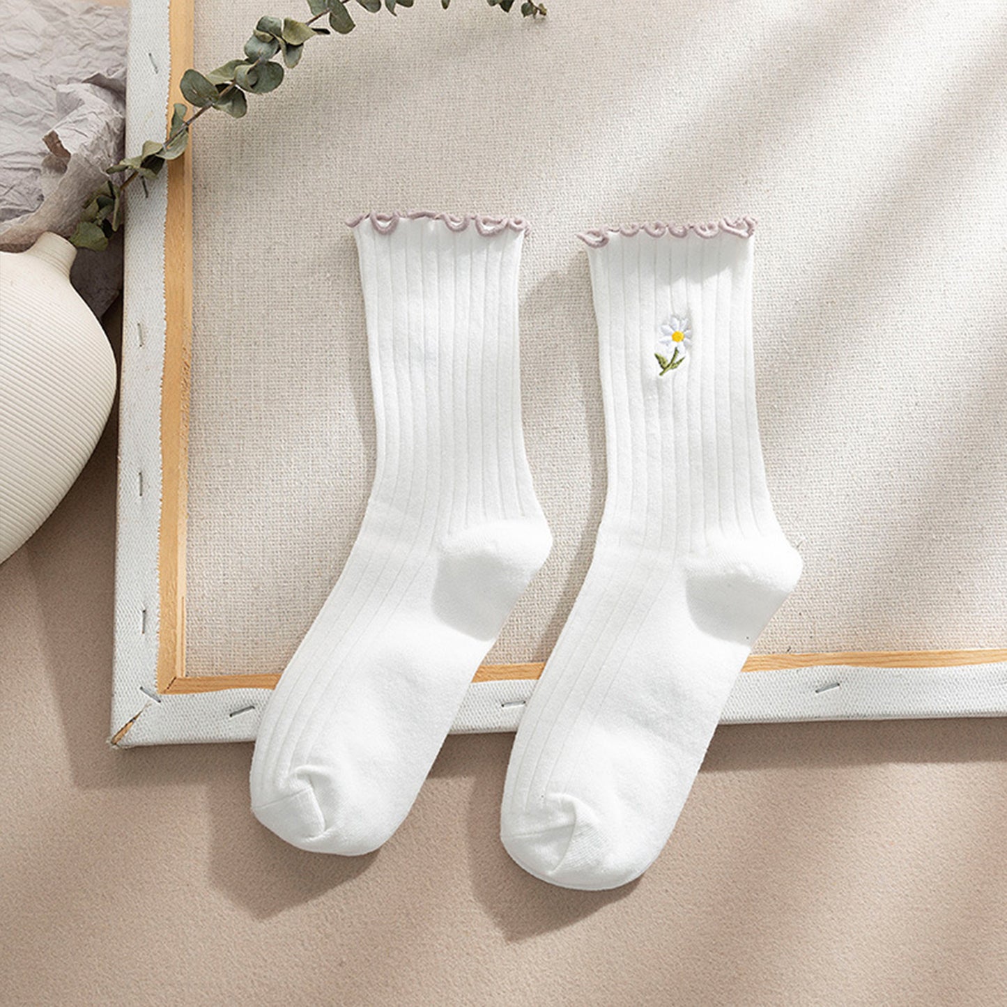 4 Pairs Ribbed Knit Socks with Daisy Embroidery Lettuce Edge Cuffs Soft Stretch Fabric