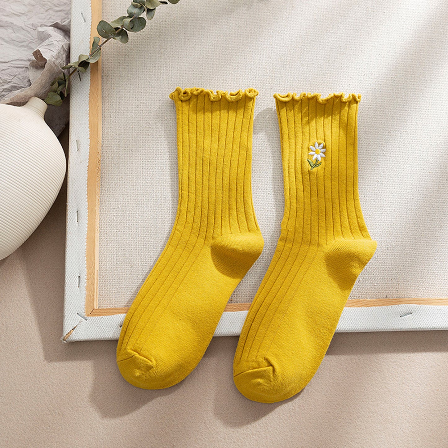 4 Pairs Ribbed Knit Socks with Daisy Embroidery Lettuce Edge Cuffs Soft Stretch Fabric