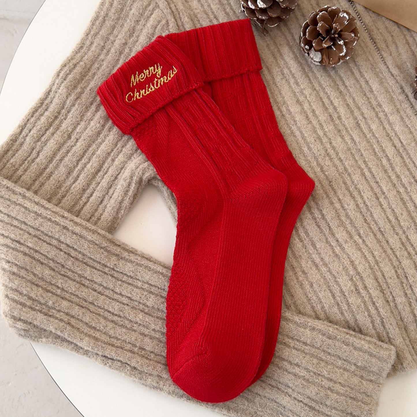 2-Pair Pack Fall Winter Warm Cotton Socks with Cute Christmas Embroidery