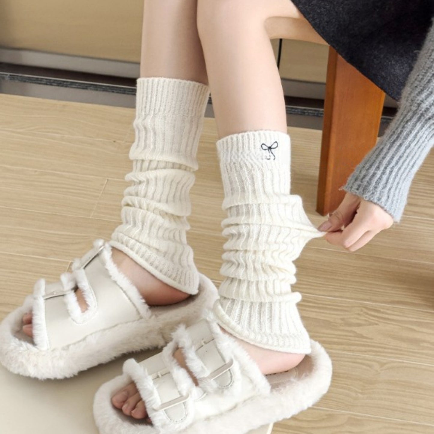 Ribbed Knit Leg Warmers with Embroidered Bow Detail