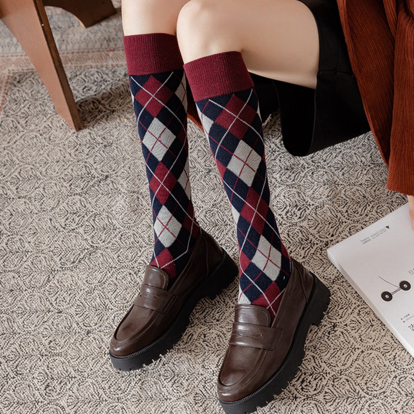 2-Piece Set Classic Argyle Knit Crew Socks with Soft Stretch Ribbed Cuffs