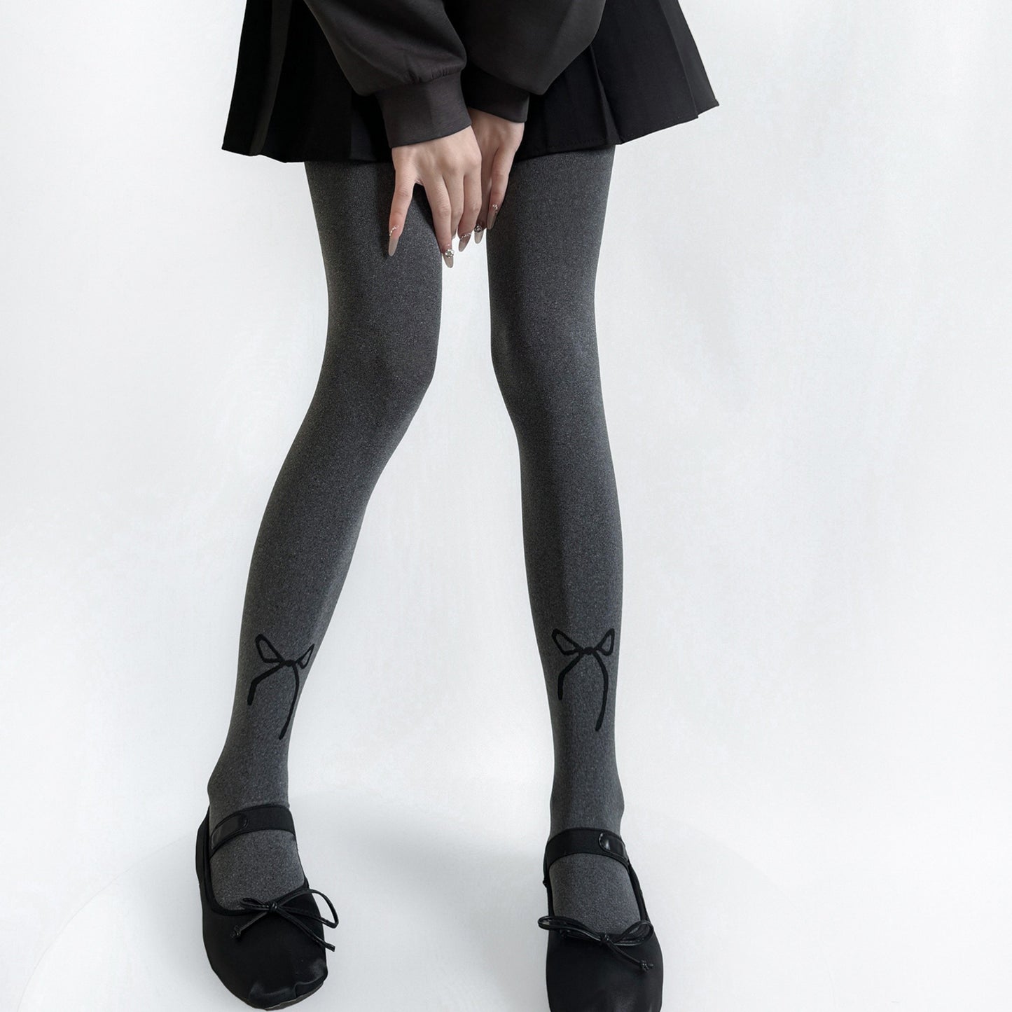 Solid Knit Tights with Embroidered Bow Detail