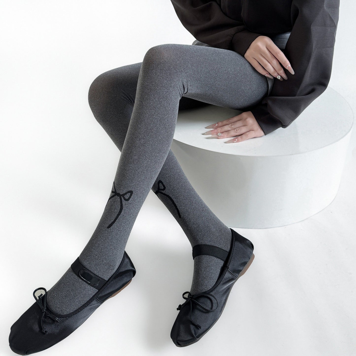 Solid Knit Tights with Embroidered Bow Detail