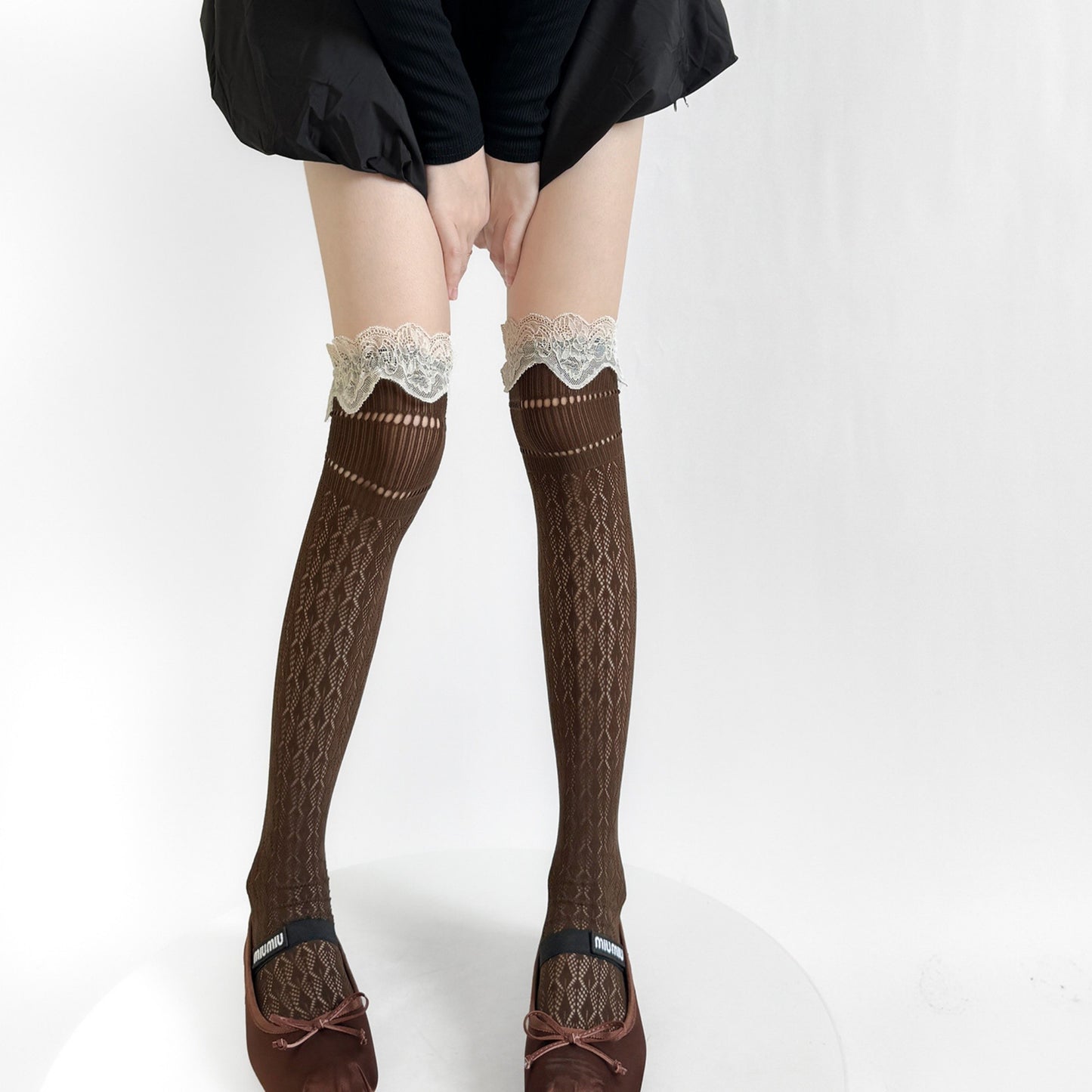 Over-the-Knee Lace Top Patterned Knit Socks with Delicate Scalloped Trim