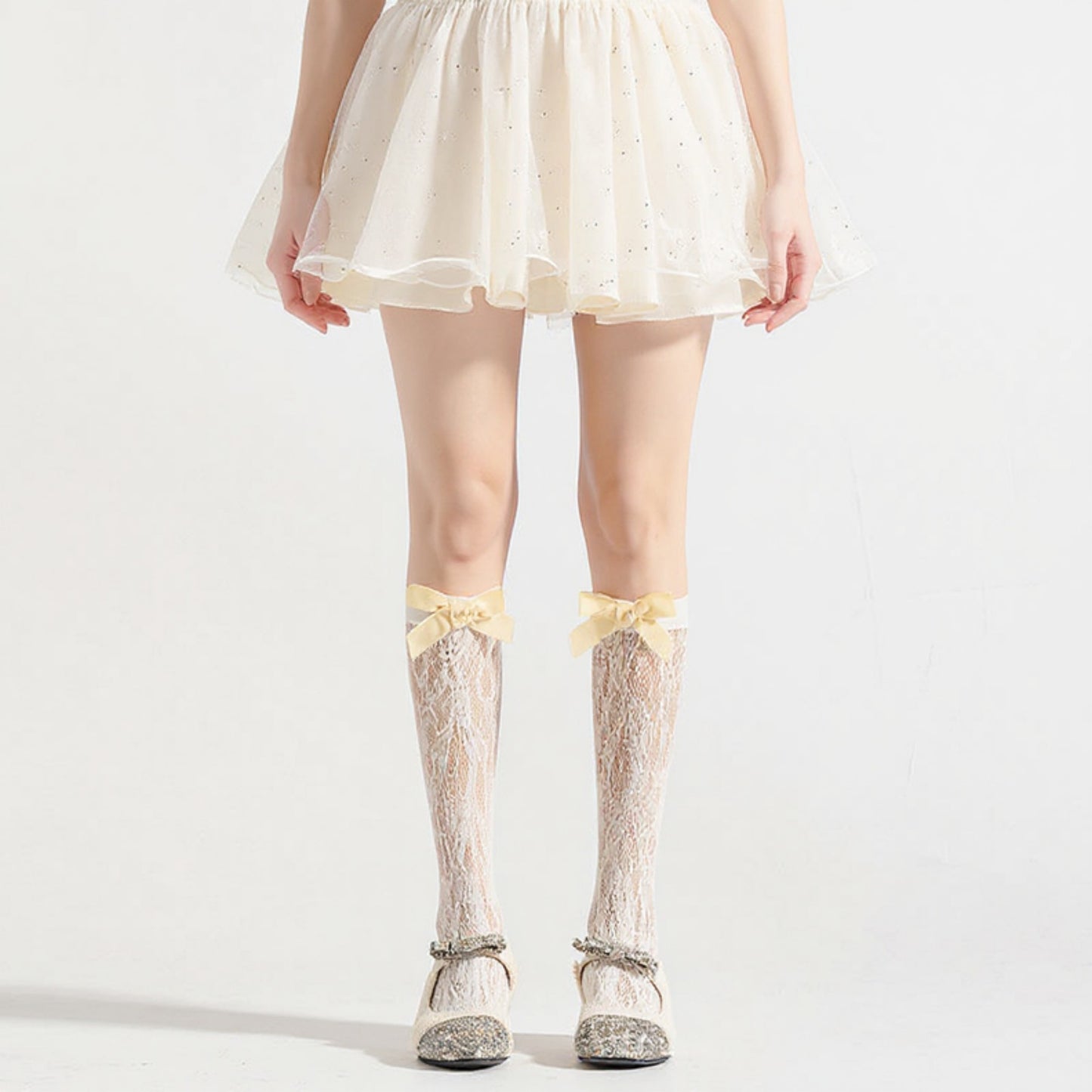 3-Piece Set Knee-High Lace Socks with Bow Accent Detail