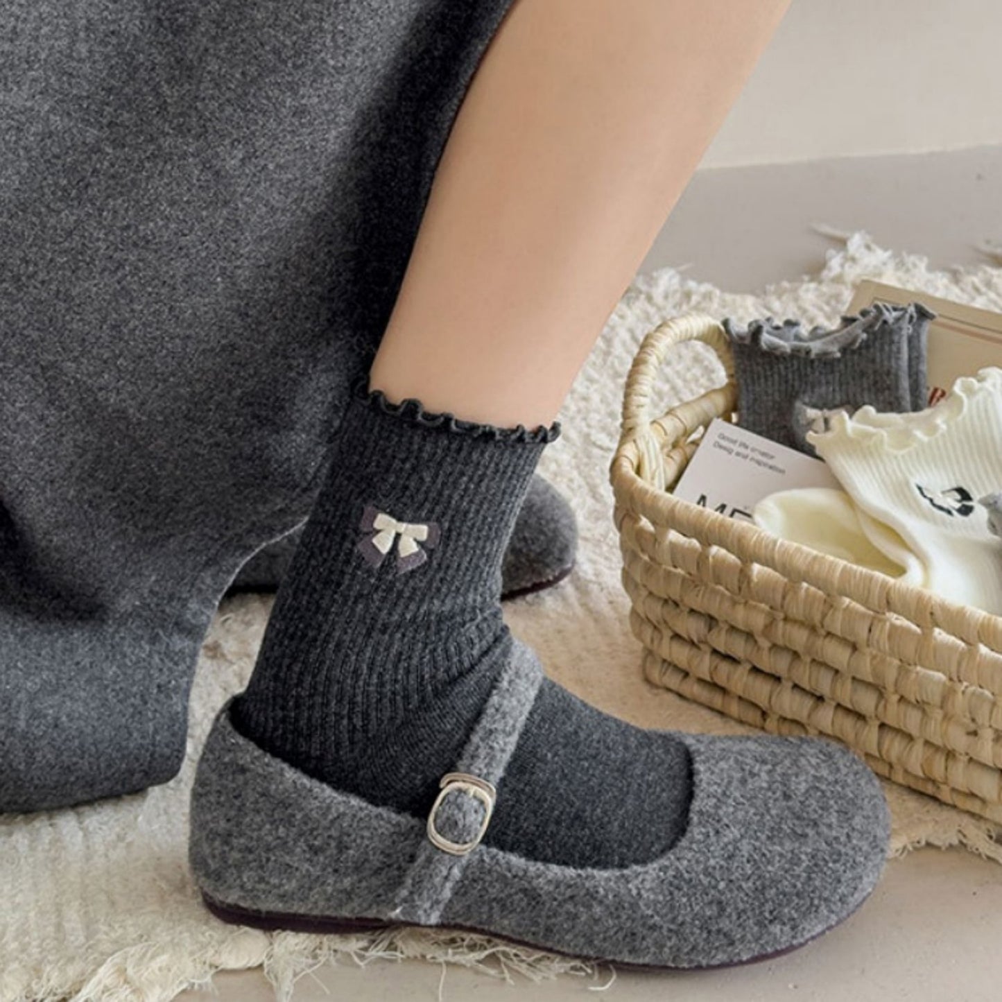 3-Pair Women's Soft Ribbed Ankle Socks with Lettuce Edge Trim and Bow Accent Stretch Knit Comfort Set US(5-10)