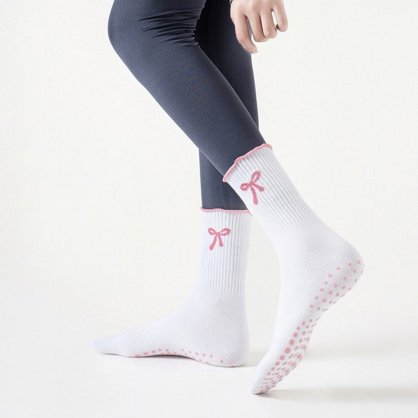 3-Piece Set Ribbed Crew Socks with Bow Embroidery Scalloped Cuff and Non Slip Grip Sole