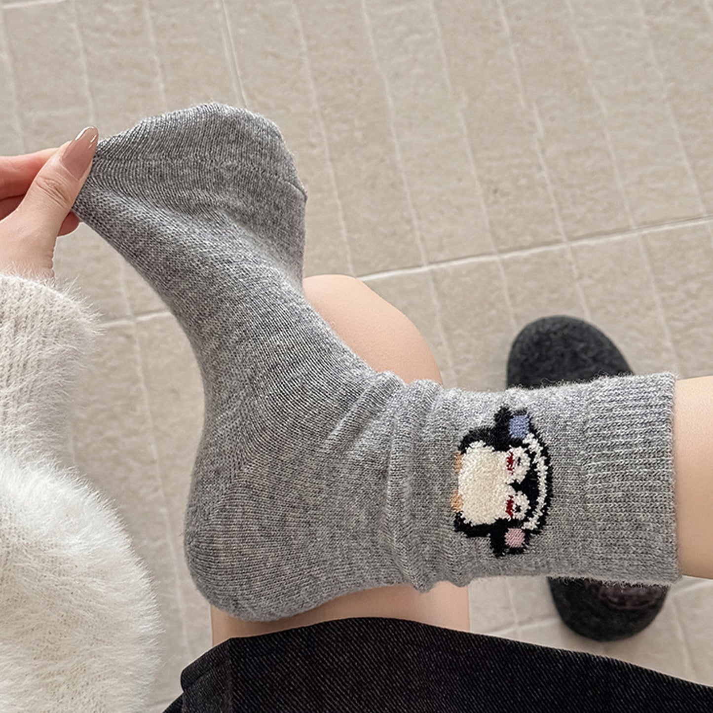 Womens Soft Cotton Crew Socks 6 Pairs Cute Animal Embroidery Comfortable