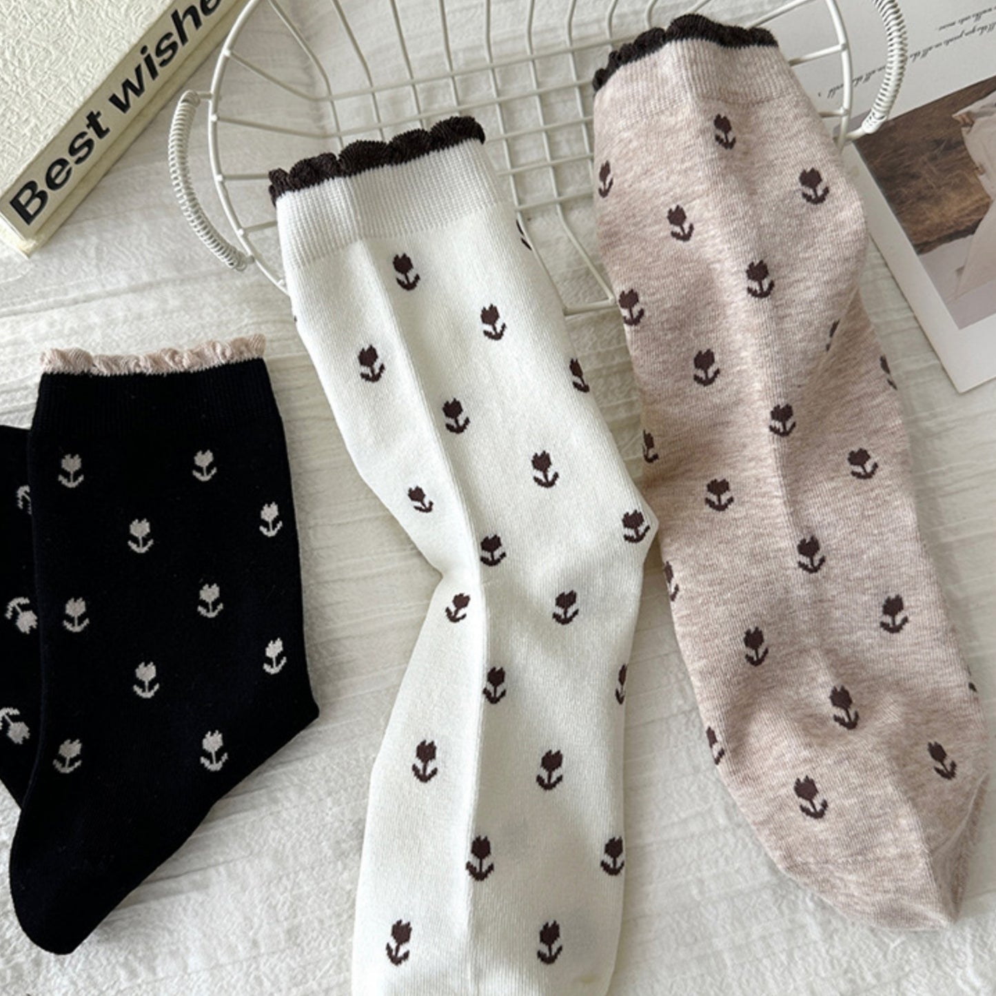3 Pair Crew Socks Minimal Printed Design Soft Stretch Knit Mid Calf Casual Sock Set US 5-10.5