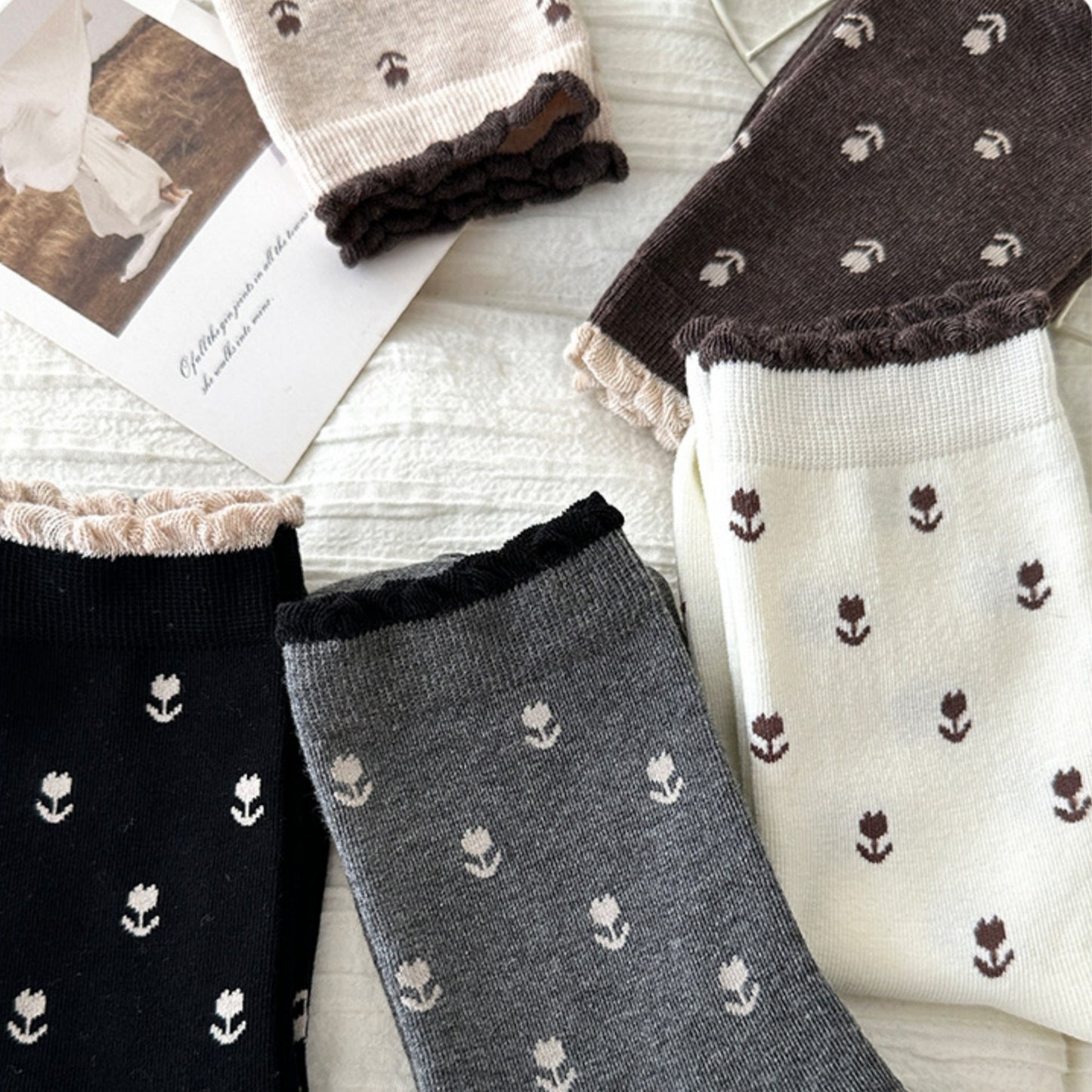 3 Pair Crew Socks Minimal Printed Design Soft Stretch Knit Mid Calf Casual Sock Set US 5-10.5