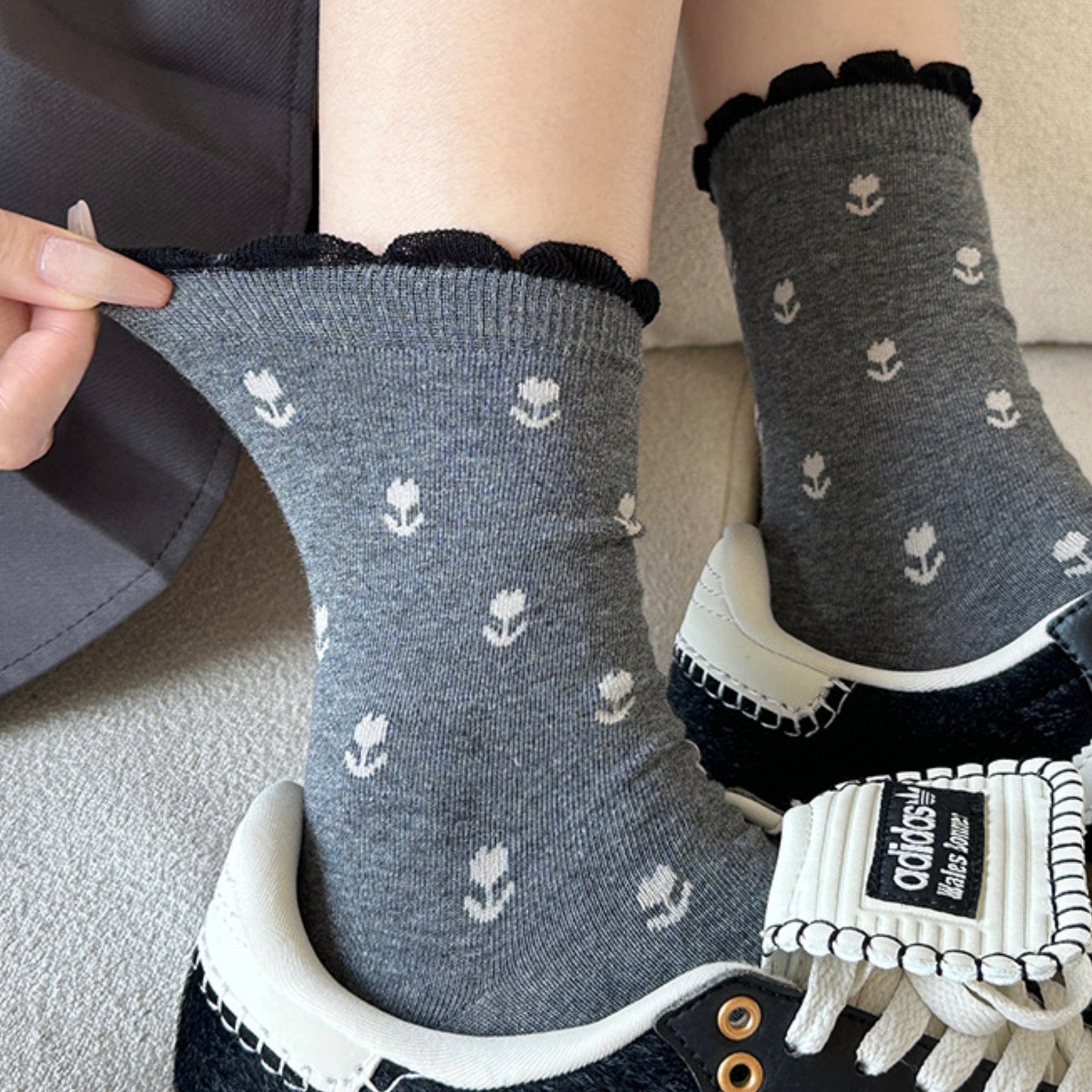 3 Pair Crew Socks Minimal Printed Design Soft Stretch Knit Mid Calf Casual Sock Set US 5-10.5