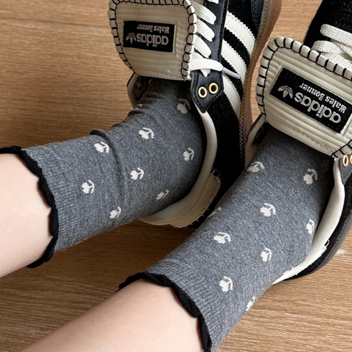 3 Pair Crew Socks Minimal Printed Design Soft Stretch Knit Mid Calf Casual Sock Set US 5-10.5