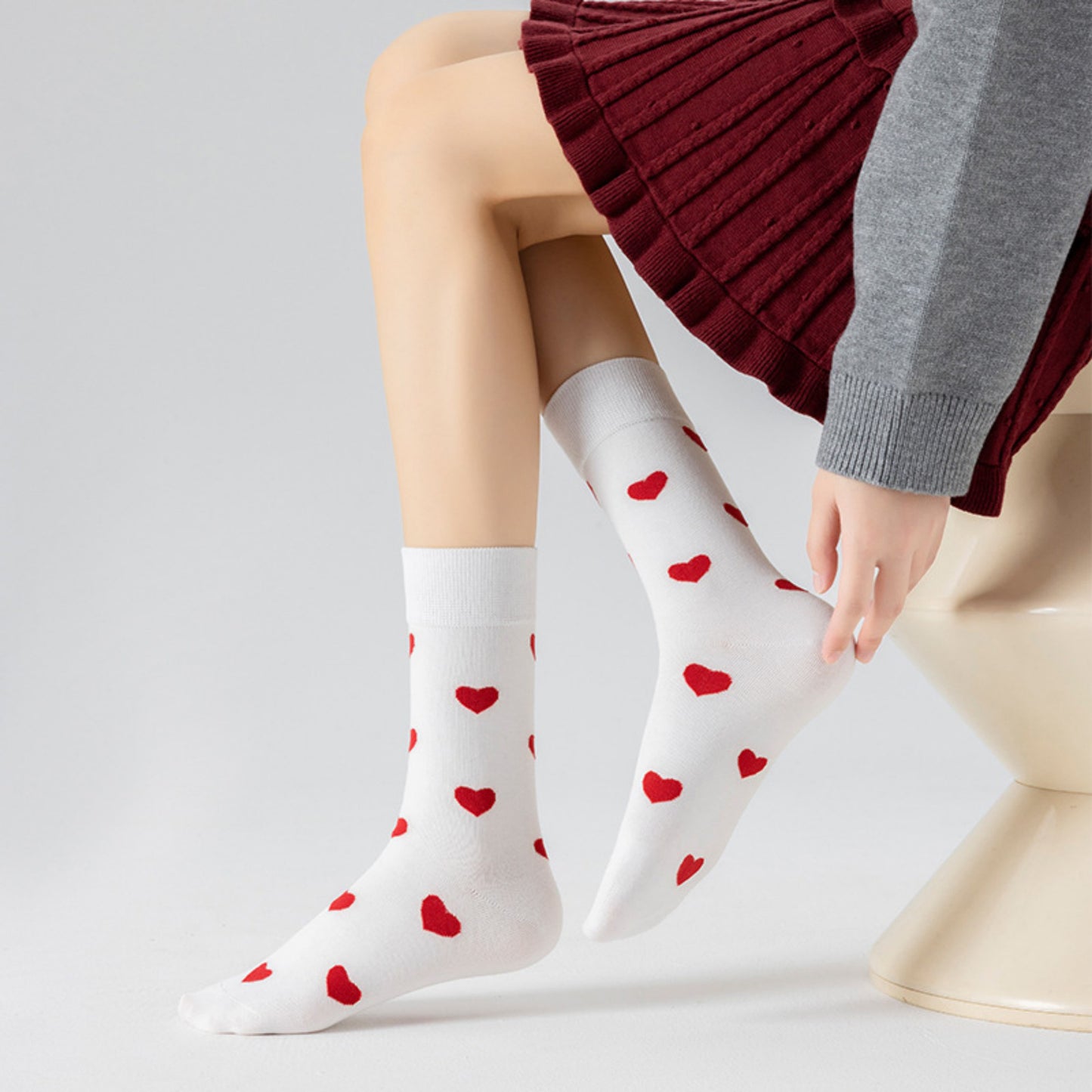 3 Pair Crew Socks Heart Pattern Soft Stretch Knit Mid Calf Length Casual Giftable Sock Set US 5-10.5
