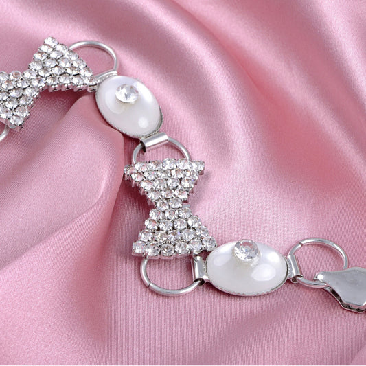Waist Chain with Crystal Bow Accents and Pearl Details Adjustable Fit