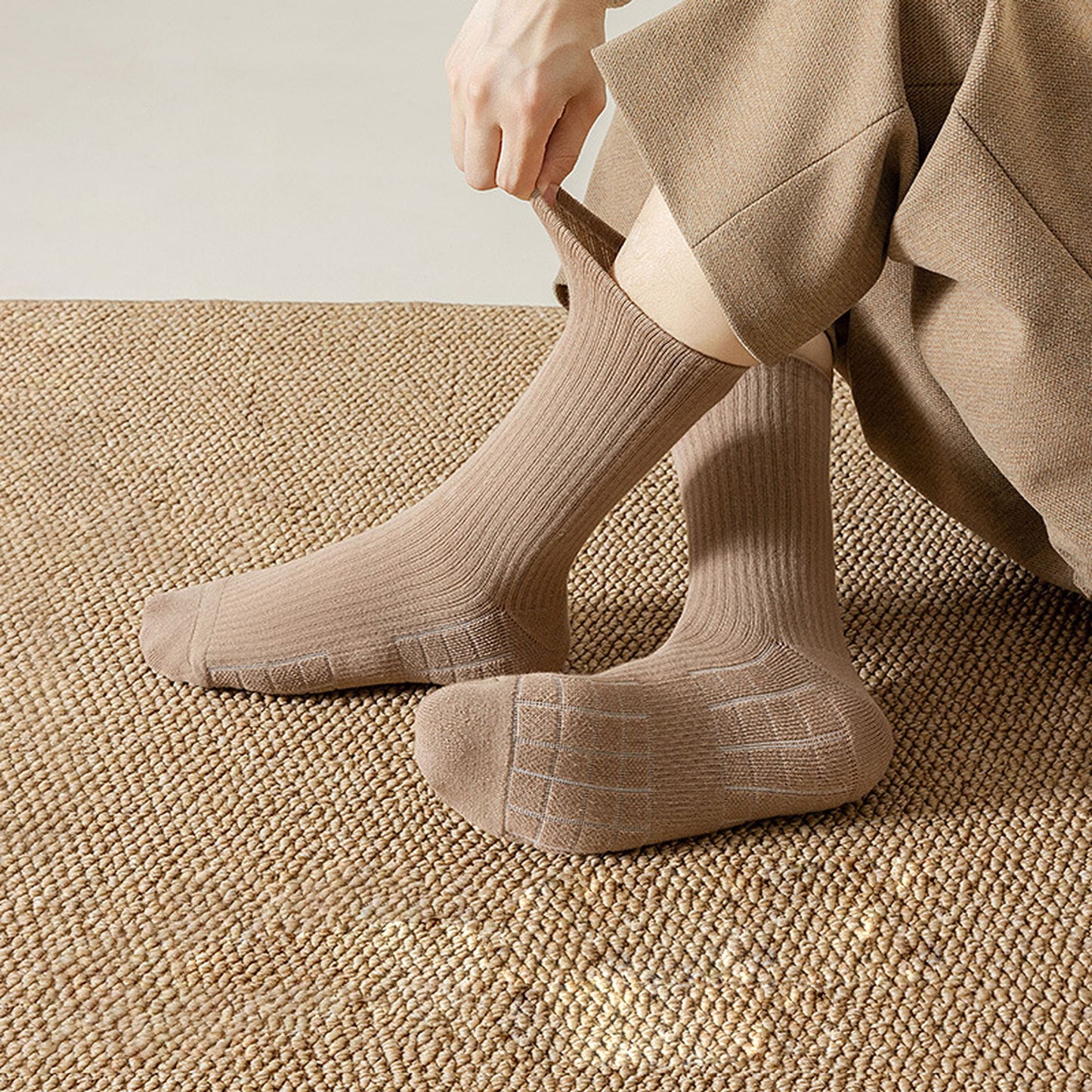 6pk Men's Crew Socks with Non - Slip Sole