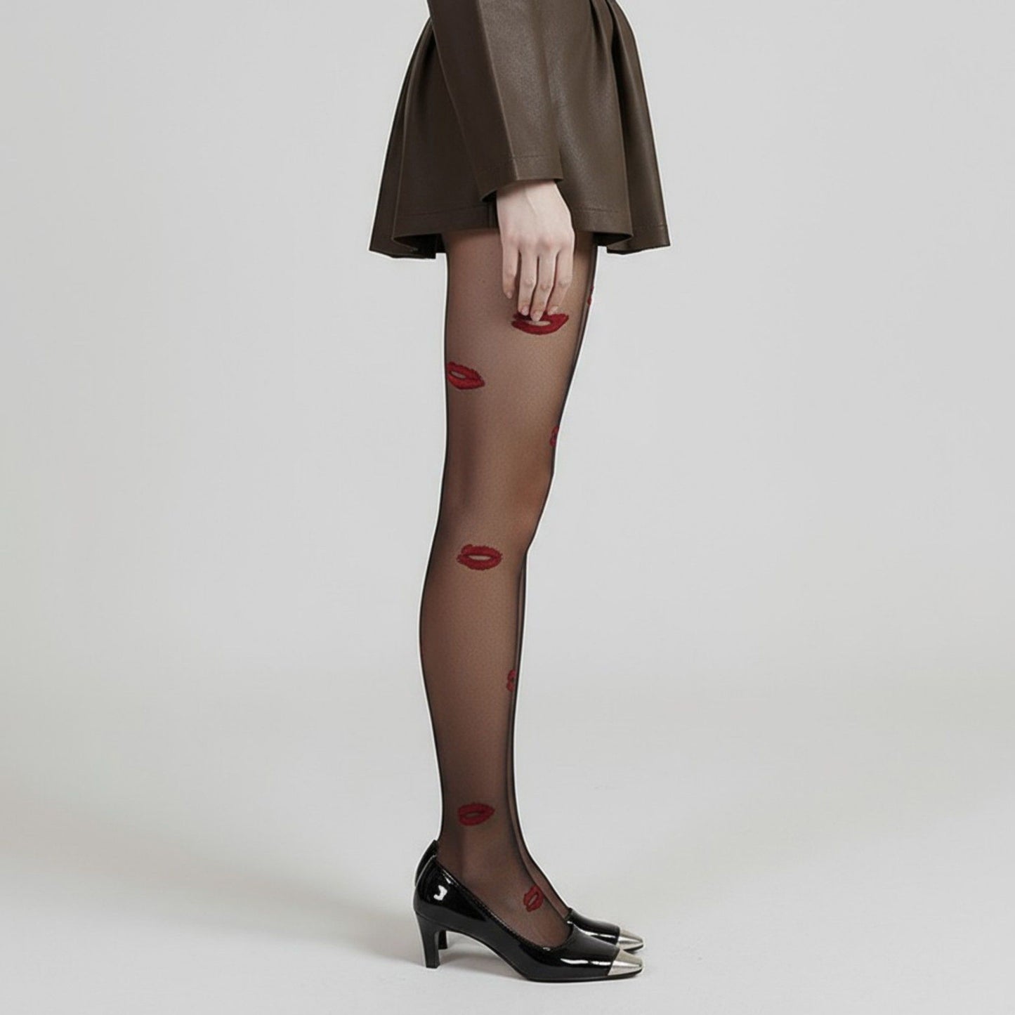2pcs Women's Sheer Tights with Embroidered Lip Pattern Design