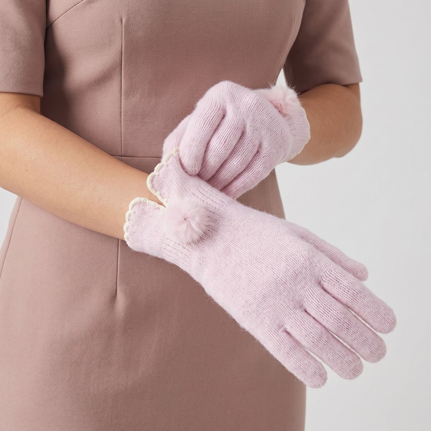 Pom Pom Knit Full Finger Gloves with Scalloped Cuff