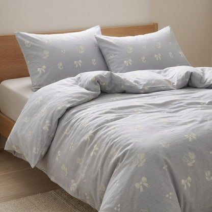 3-Piece Cotton Bedding Set with Duvet Cover and Pillowcases Soft Washed Fabric Minimal Floral Bow Print