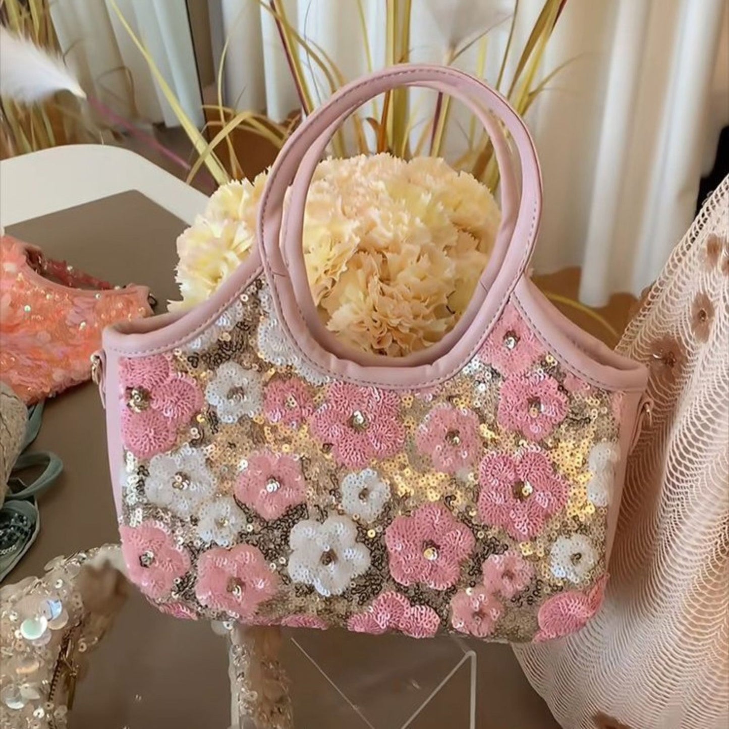 Mini Tote Bag with Sequin Flower Design for Casual Everyday Use