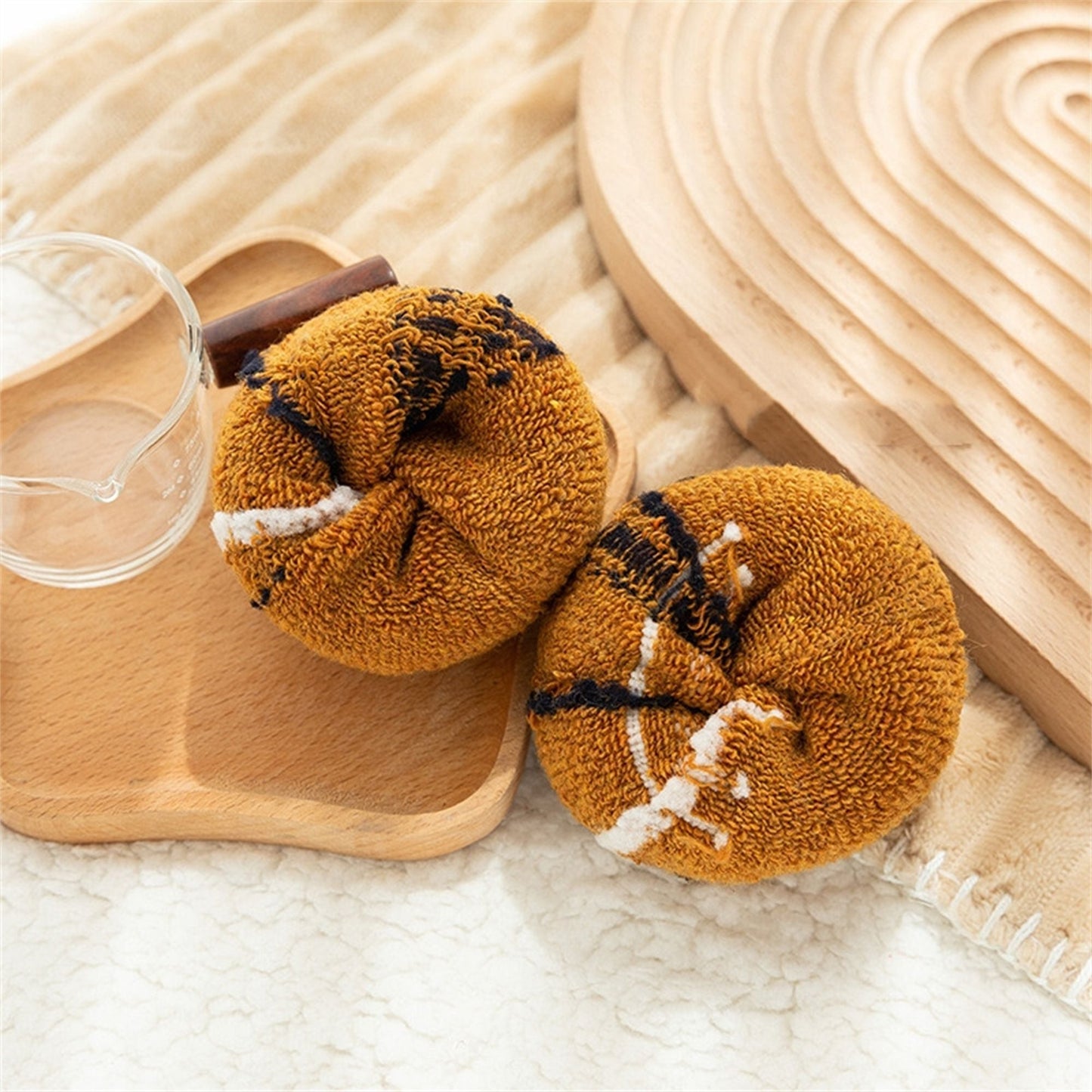 Women's 5-Pack Assorted Patterned Thick Knit Socks with Plaid and Holiday Prints