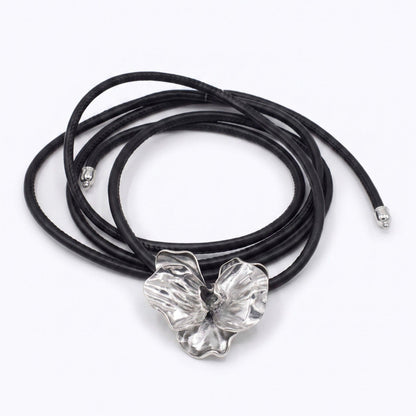 Three-Petal Flower Leather Waist Rope Adjustable Vintage Body Belt Floral Inspired Waist Jewelry 47.2in- Silver