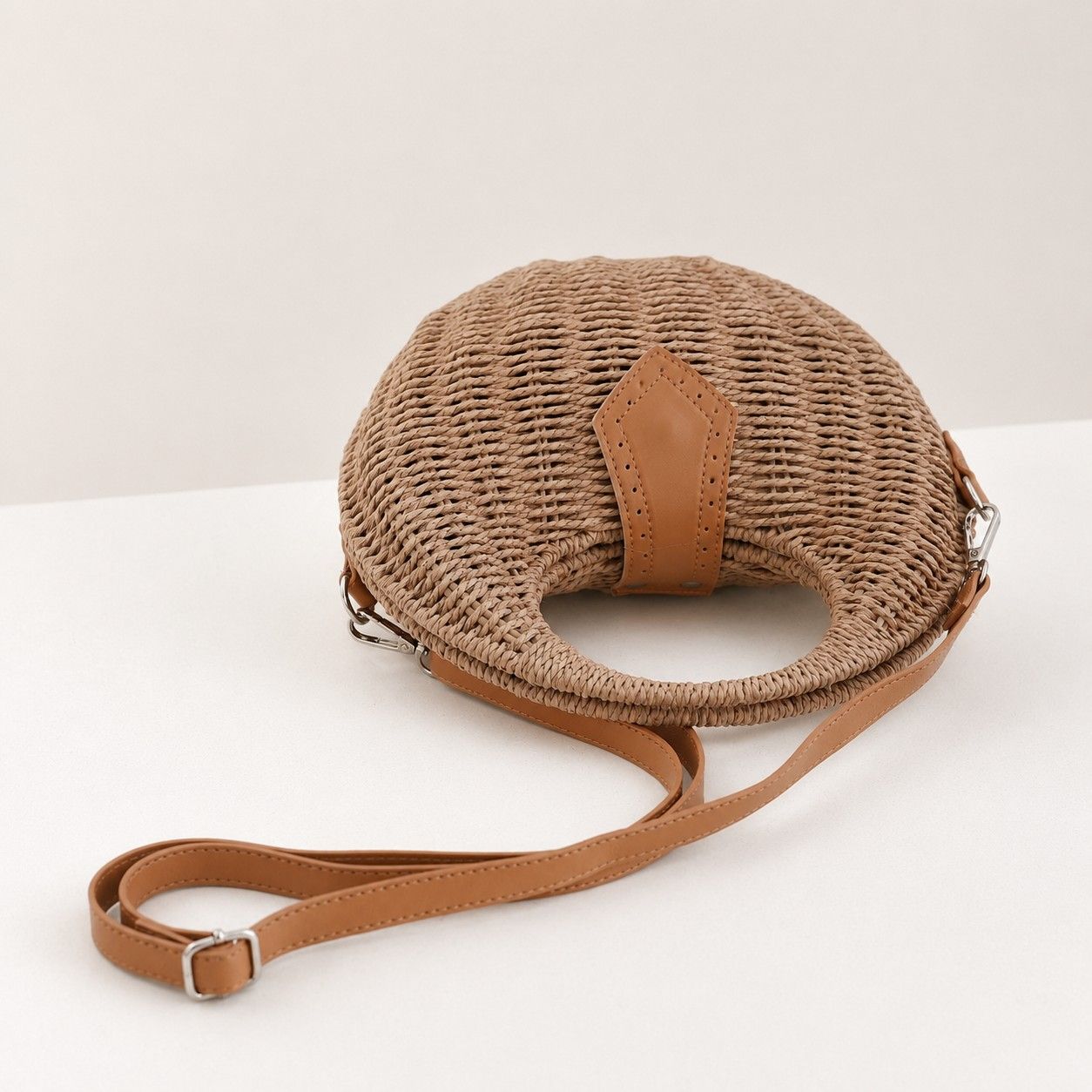 Round Woven Top Handle Crossbody Bag with Magnetic Snap and Detachable Strap