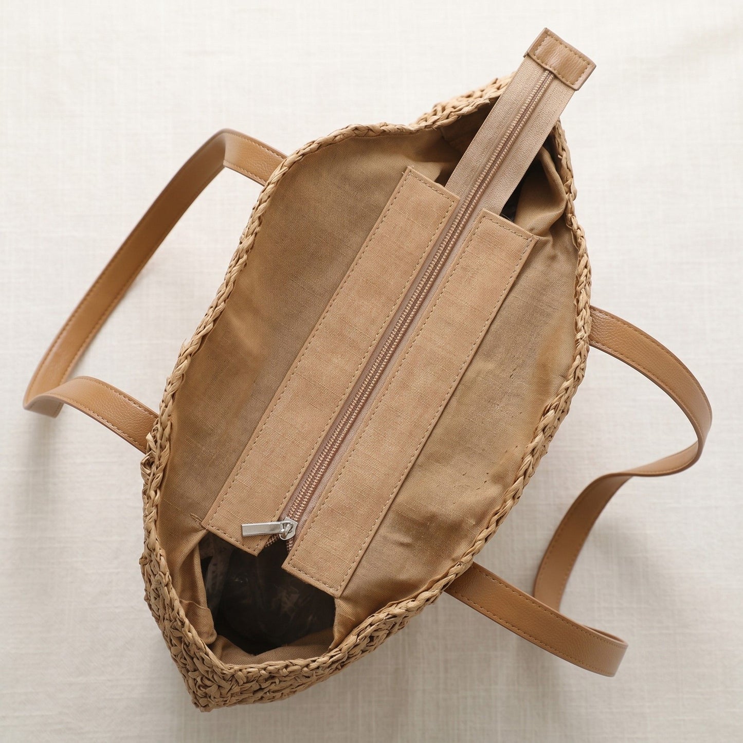 Round Woven Straw Tote Bag with Zip Closure Shoulder Handles and Slip Pocket