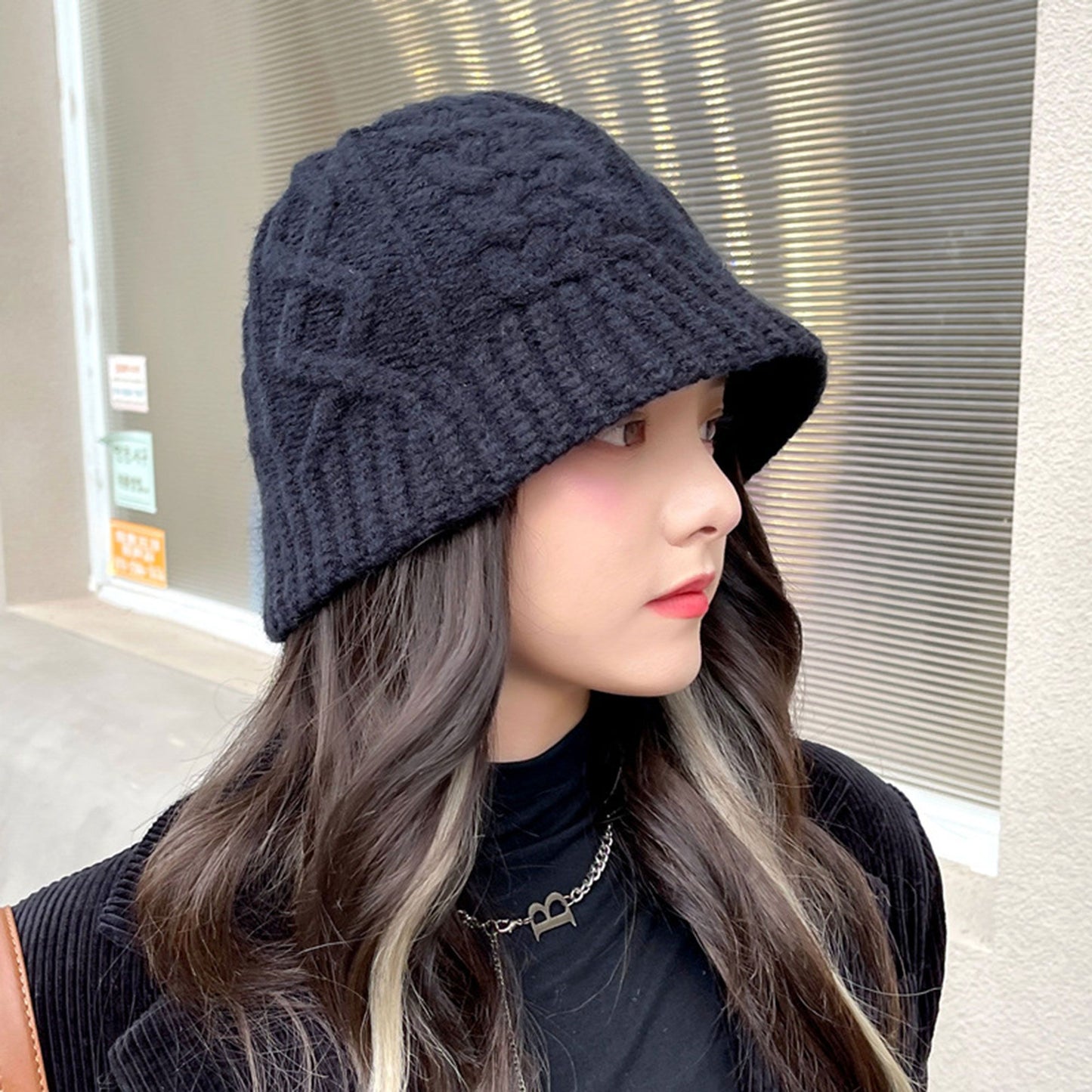 Cable-Knit Bucket Hat - Soft Winter Hat for Casual Daily Wear