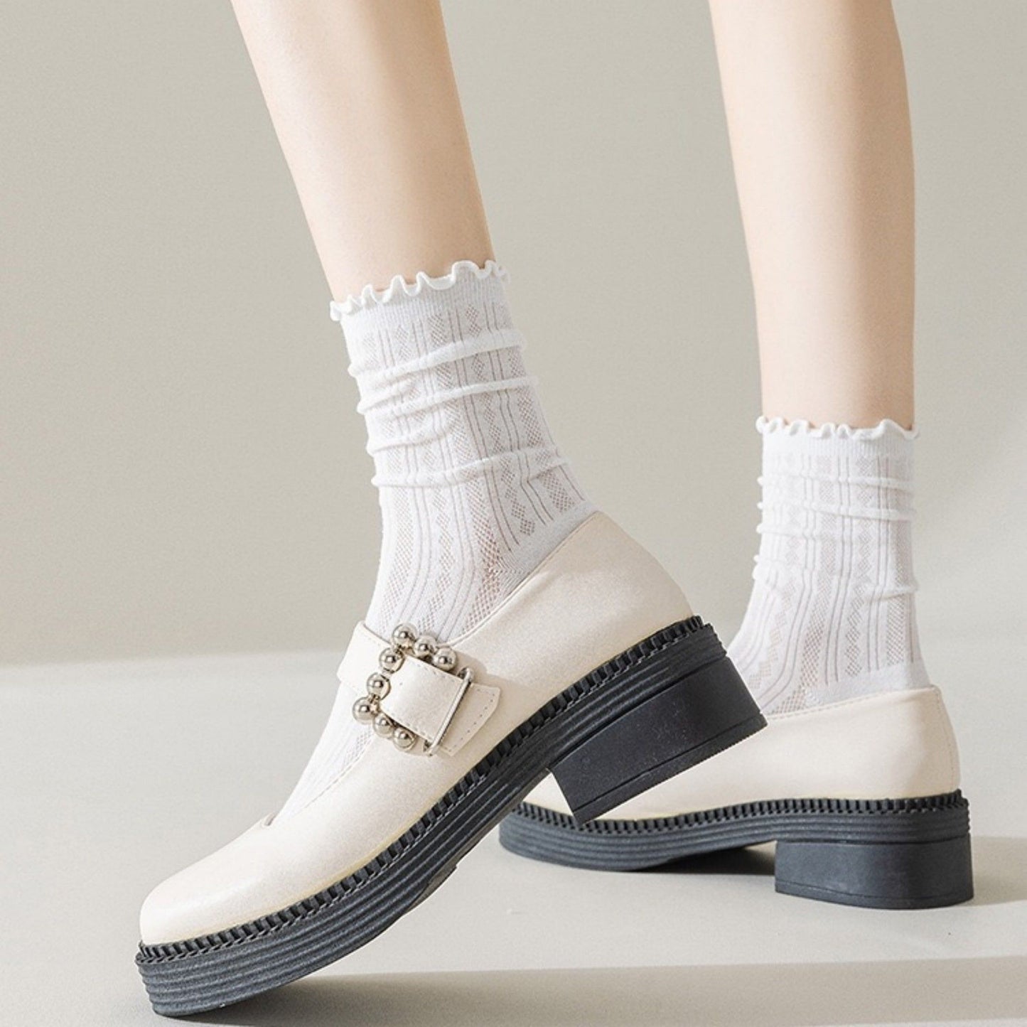 Ribbed Crew Socks with Ruffle Lettuce Trim Soft Stretch Knit Comfortable Everyday 5-Pack