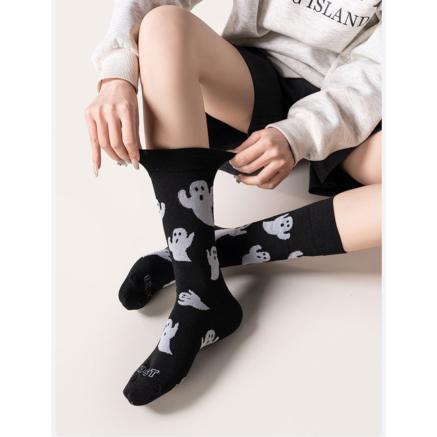 Halloween Ghost Crew Socks 3 Pair Pack Novelty Pattern
