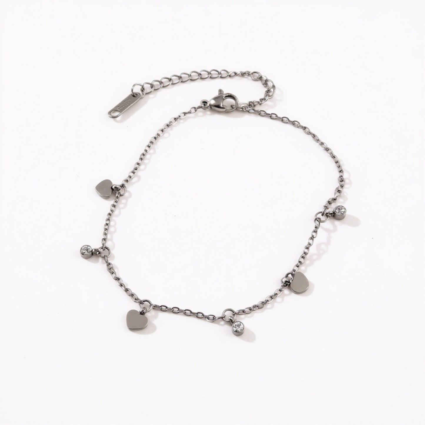 Dainty Heart Charm Anklet with Delicate Chain and Mini Accent Droplets for a Soft Feminine Touch and Lightweight Everyday Shine
