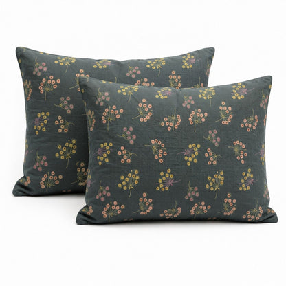 2-Piece Cotton Pillowcases with Vibrant Floral Print Design for Bedroom, Soft and Cozy Bedding Set 20x26in
