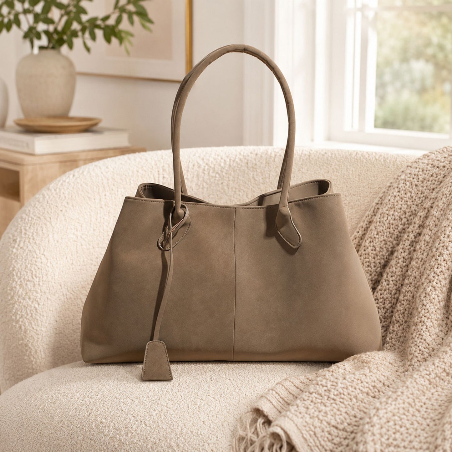 Faux Suede Shoulder Tote Bag Large Capacity Handbag with Magnetic Closure