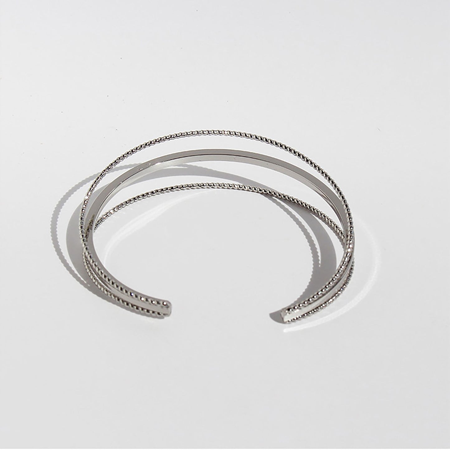 Women's Geometric Layered Cuff Bracelet - Chunky & Chain Mixed Open Bangle for Minimalist Modern Styling