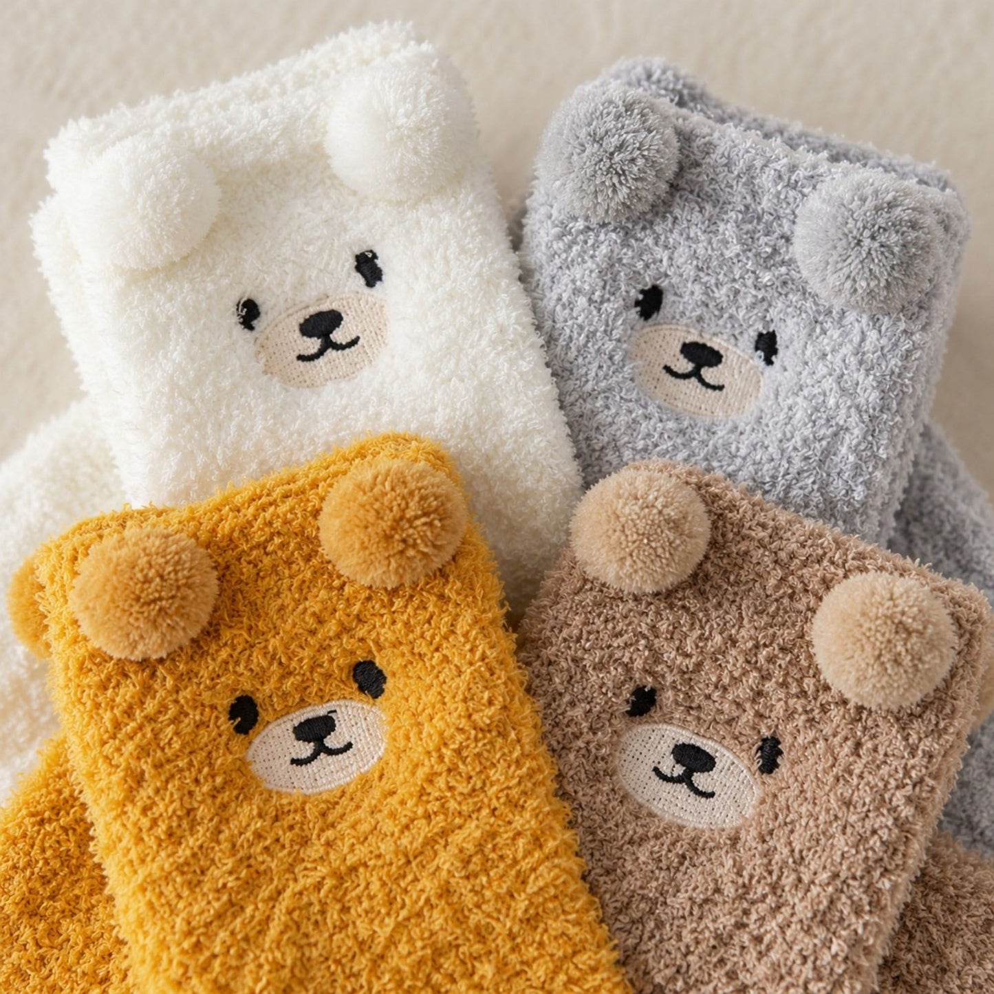 Bear Fuzzy Crew Socks 4-Pair Set US 5-10.5