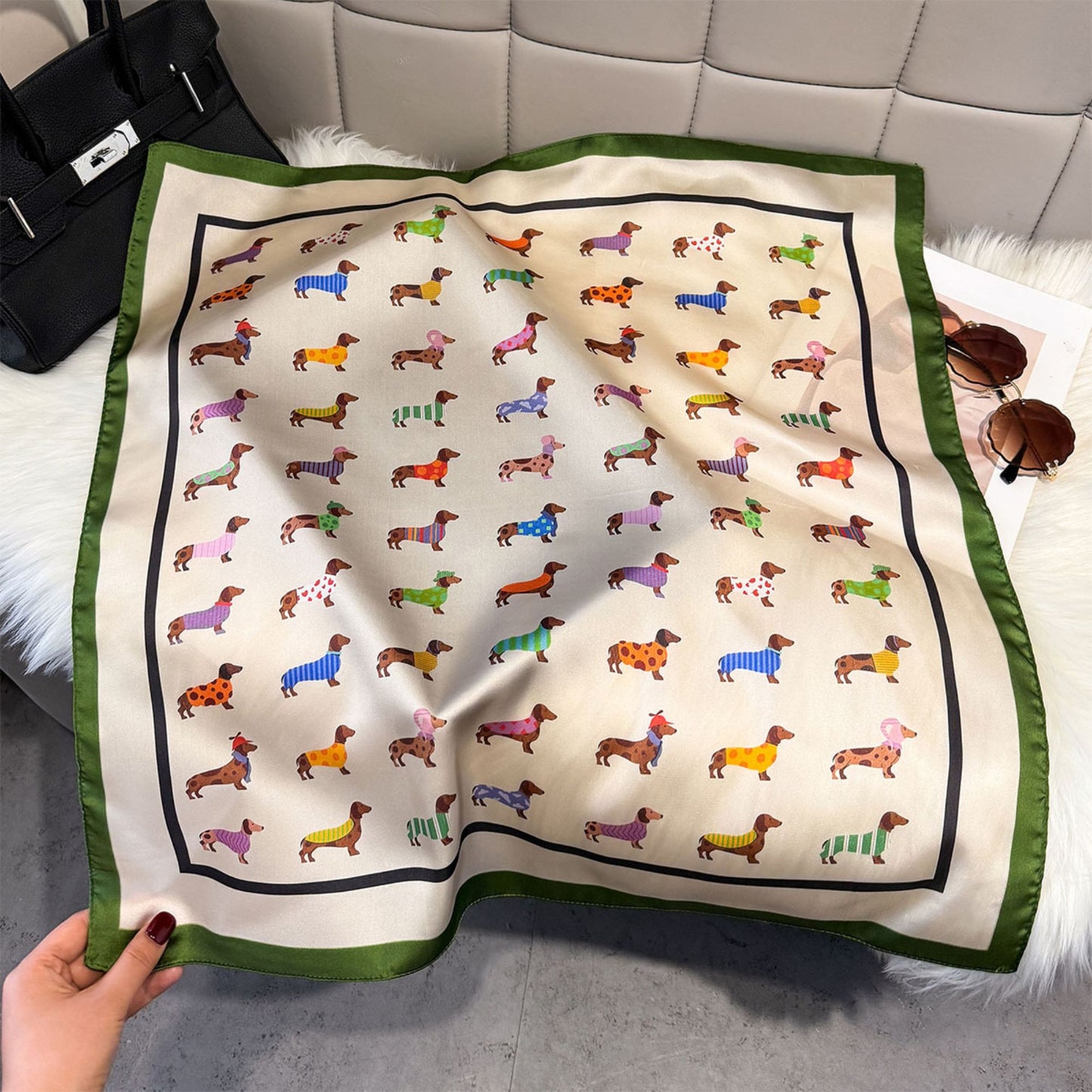 Cute Dachshund Print Satin Feel Square Neck Scarf Fashion Hair Scarf Bandana 25.5¡Á25.5 Inches