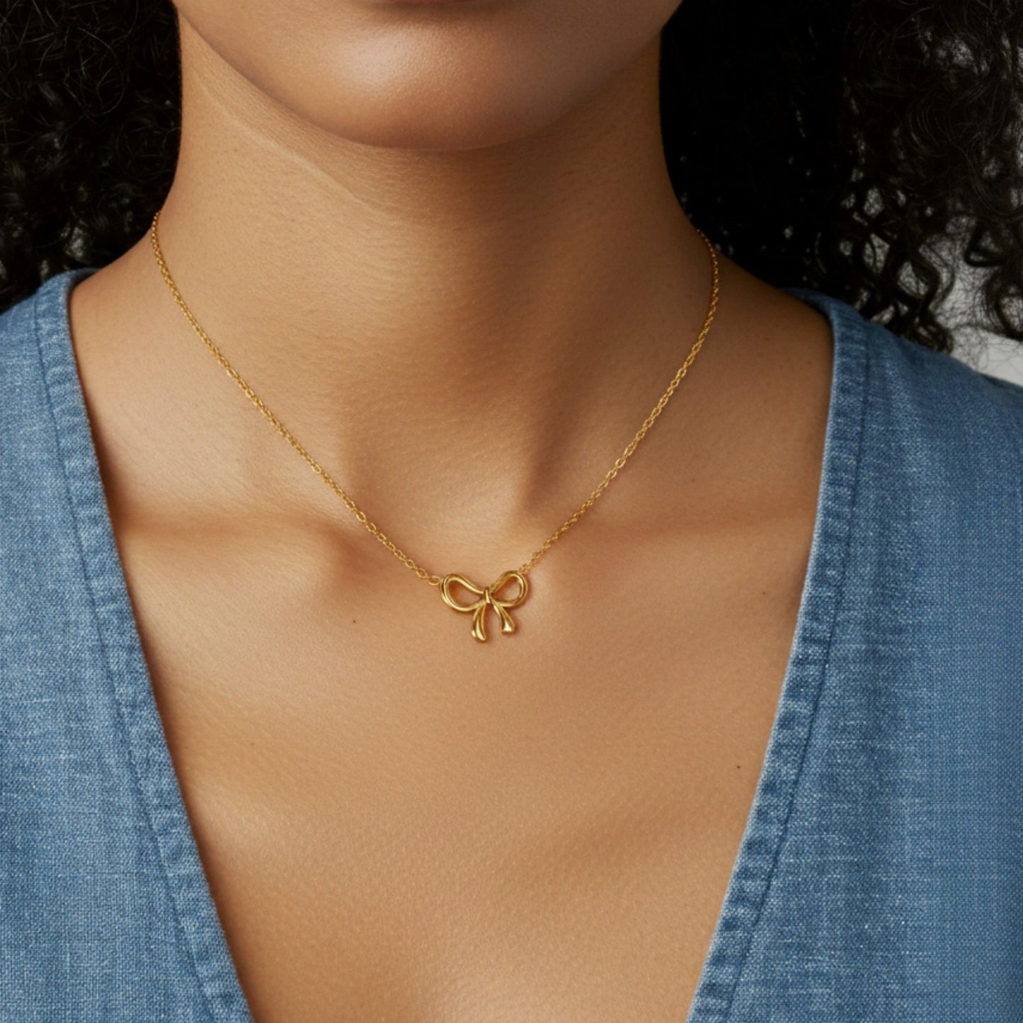 Women's Bow Pendant Necklace with Polished Metal Finish and Minimalist Chain Design for Everyday Feminine Style