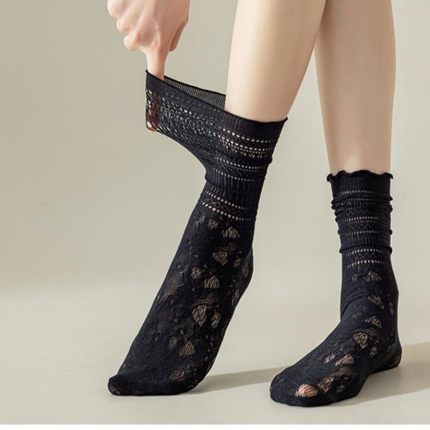 Lace Liner Socks with Elastic Cuff and Floral Mesh Detail Soft Stretch 2-Pack