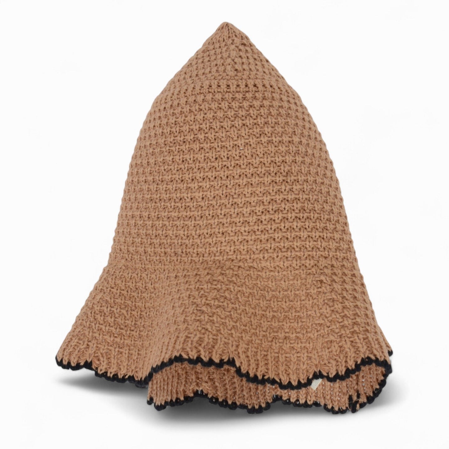 Women's Woven Floppy Bucket Hat with Scalloped Brim Edge Detail