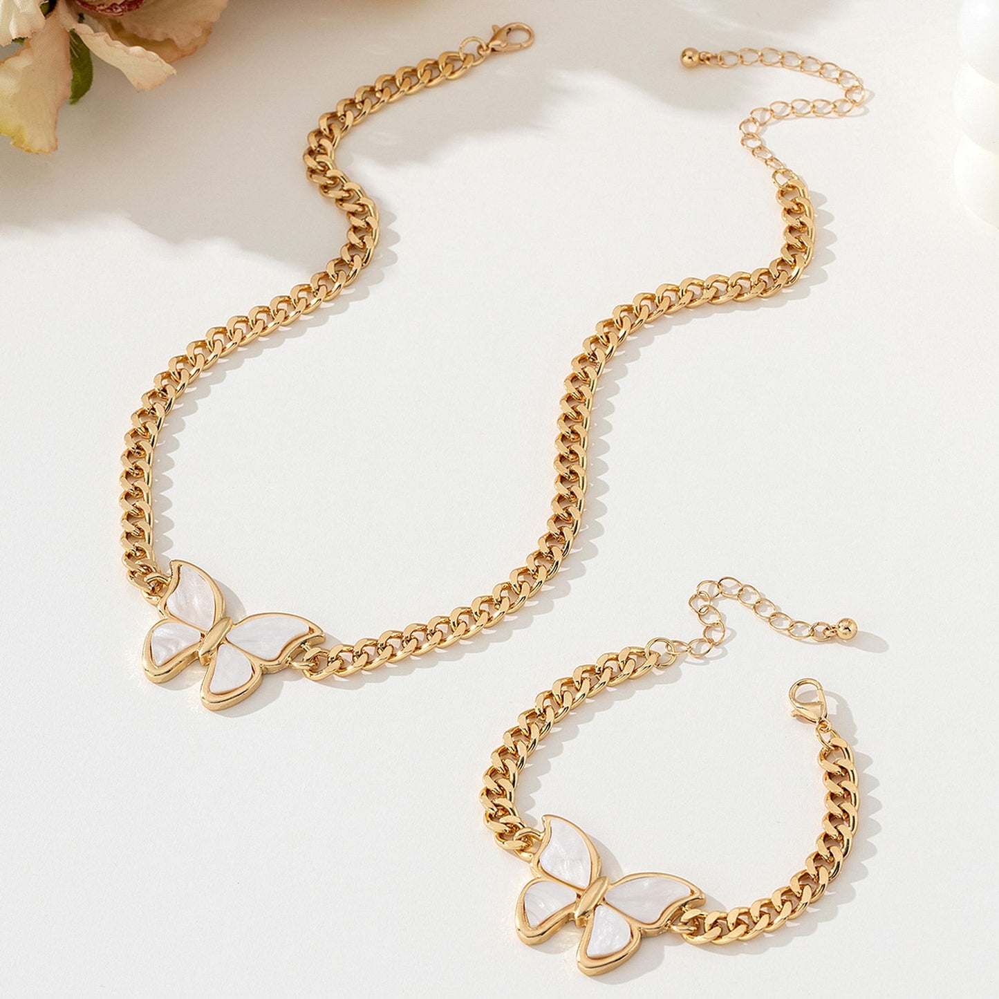 Women's Butterfly Necklace and Bracelet Set