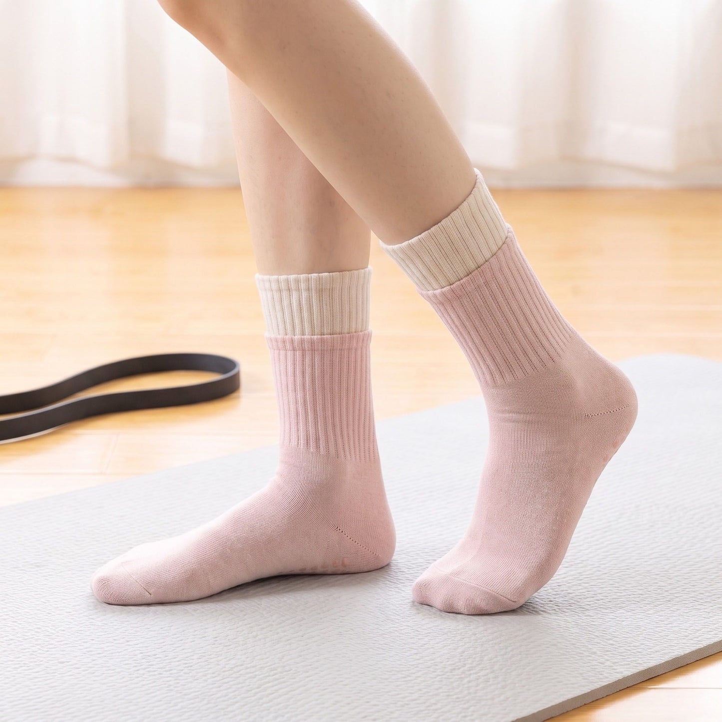 6 Pair Non-Slip Crew Socks with Contrast Ribbed Cuffs